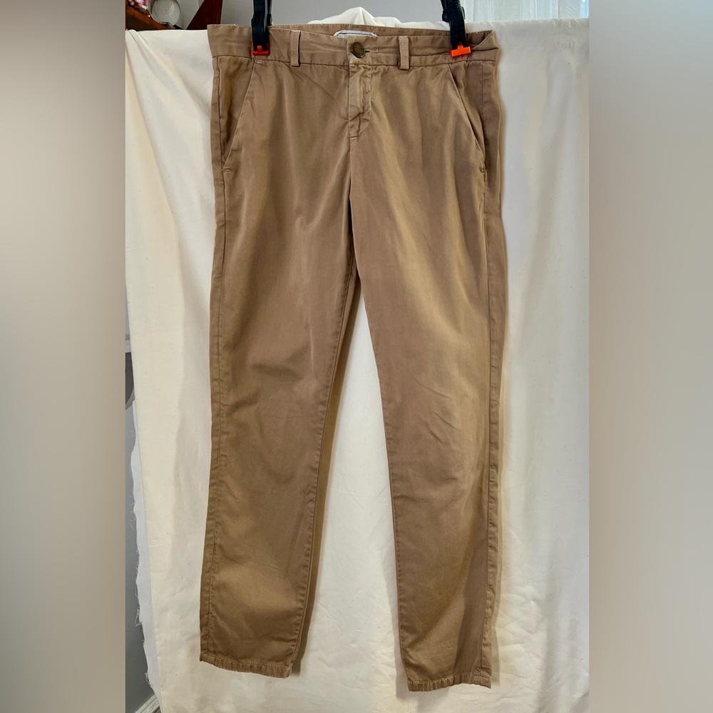Current/Elliot Khakis (24)